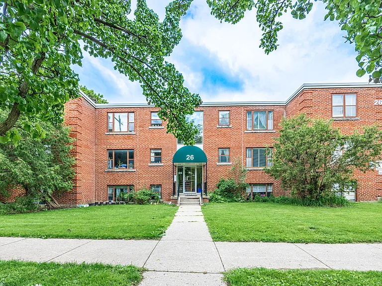 26 Saranac Blvd #32-1 — Photo 2