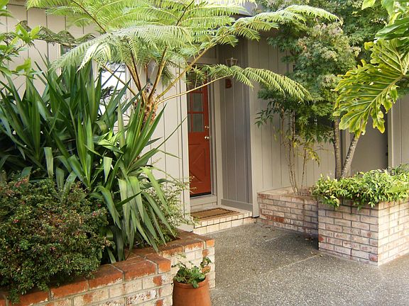Courtyard entry
