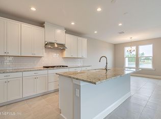 11371 Newtonian Blvd, Jacksonville, FL 32256