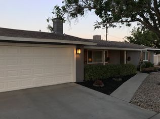 13749 Wawona Rd, Apple Valley, CA 92307