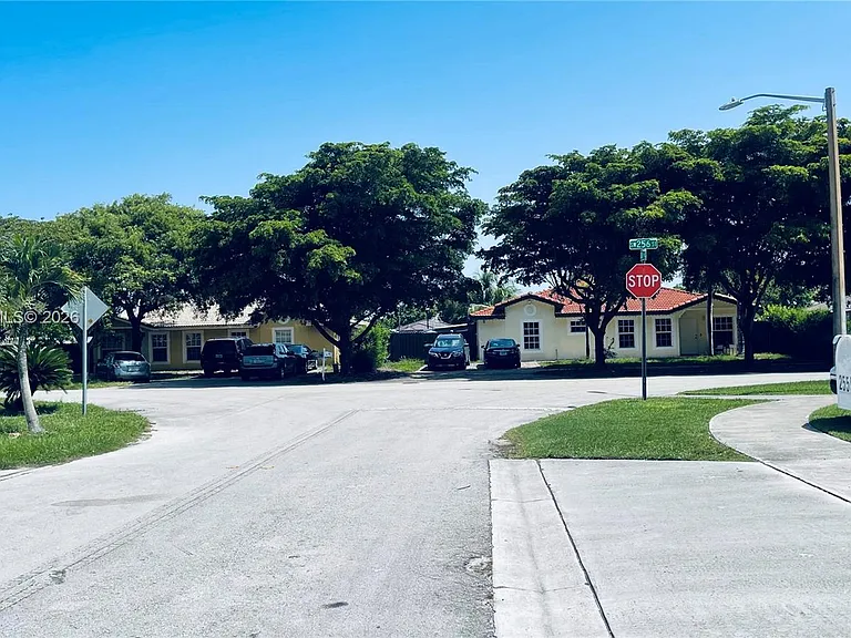 25586 SW 138th Pl — Photo 20