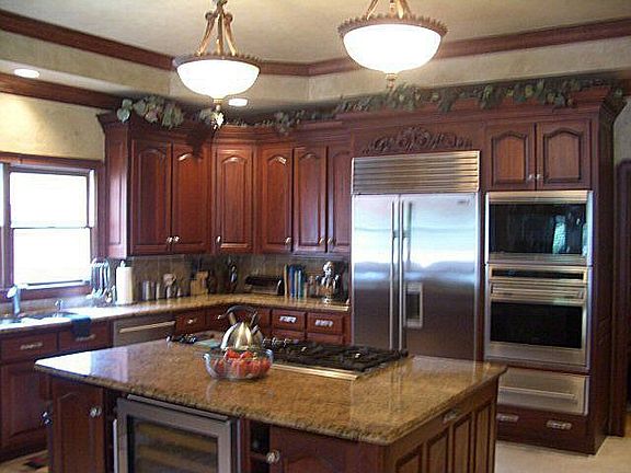 Everyone will enjoy your meals prepared in this gormet kitchen.