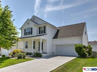 16431 Yates St, Omaha, NE 68116