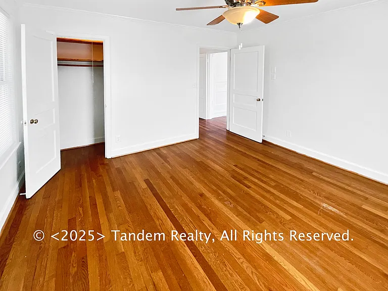 5049 Brevity Ln #5049 — Photo 11
