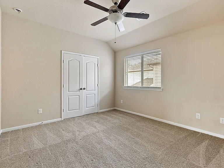 26315 Cedar Pine Dr — Photo 23