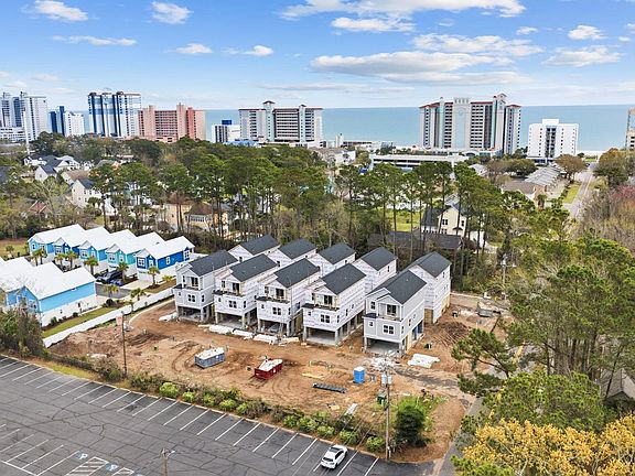 5th image of 401 Flounder Way #E