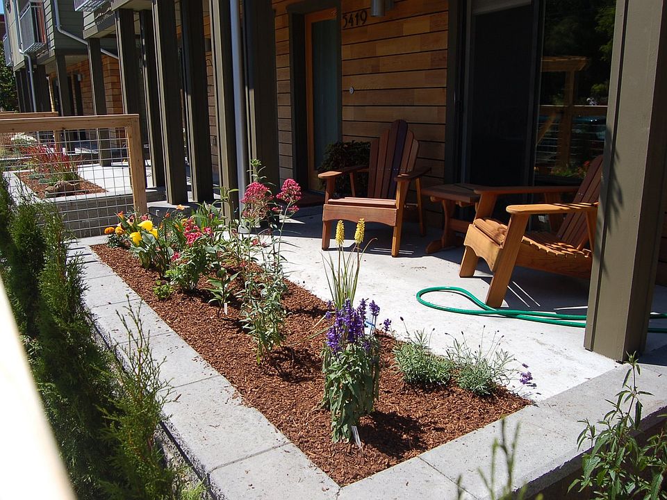 2nd image of 5419 Phinney Ave N