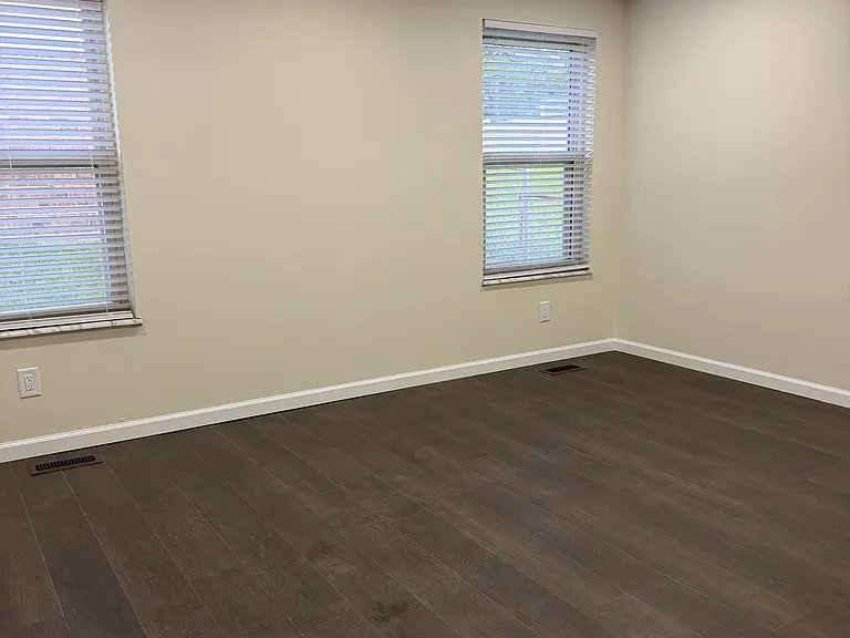 7982 Rustic Woods Dr — Photo 5