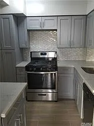 152-72 Melbourne Ave #3 — Photo 2