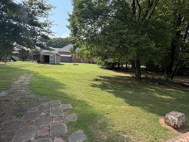 4807 Donvic Dr — Photo 28