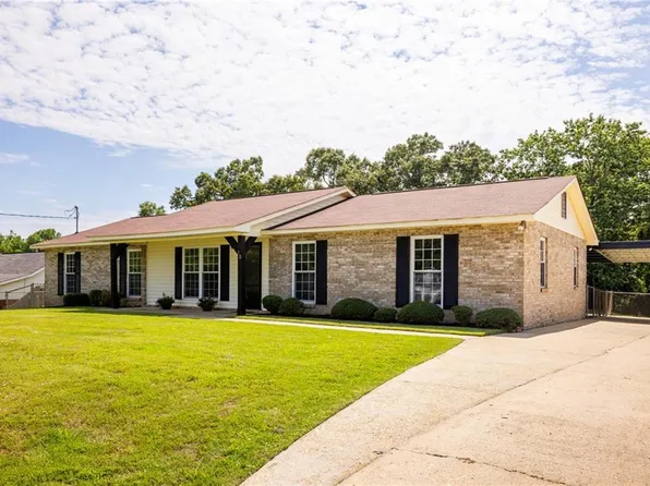 12 Ford Rd, Phenix City, AL 36869