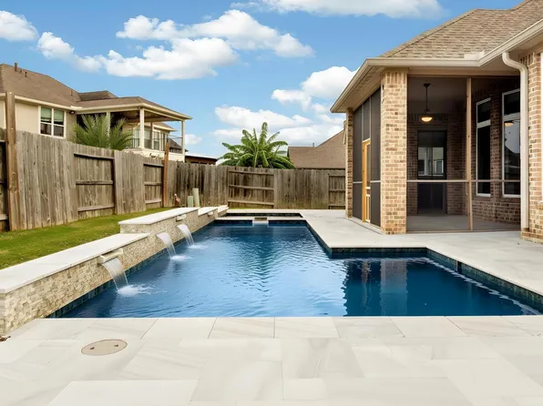 4526 Highland Field Ln, Sugar Land, TX 77479