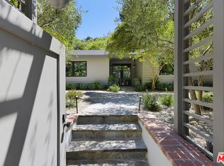 3211 Oakdell Rd, Studio City, CA 91604