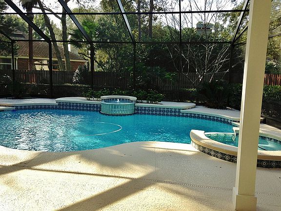 Enclosed Inground Pool