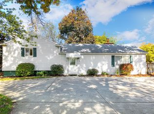 3177 S Adams Rd, Rochester Hills, MI 48309