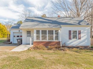 211 Hillside Dr, Lexington, NC 27295