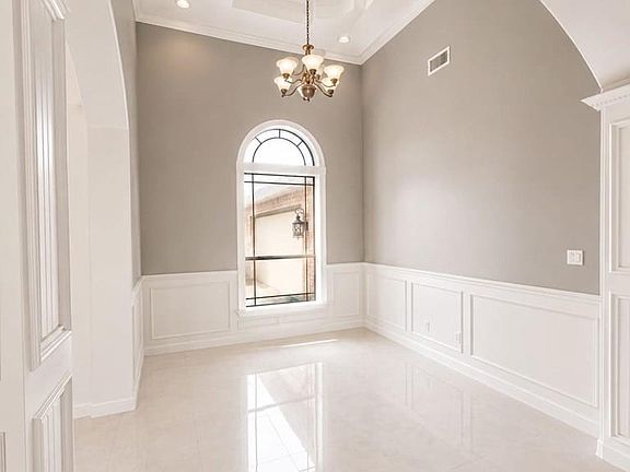 2nd image of 5633 Rustic Manor Dr