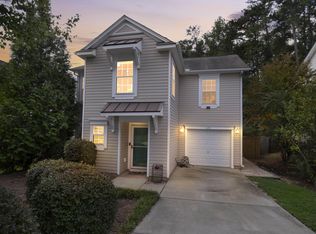 2455 Quarry Ridge Ln, Raleigh, NC 27610