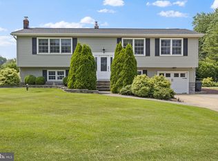 112 Extonville Rd, Trenton, NJ 08620