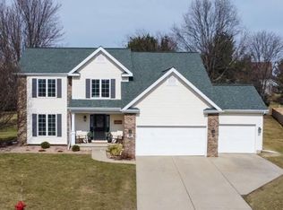 500 Prairieview Ct, Deforest, WI 53532
