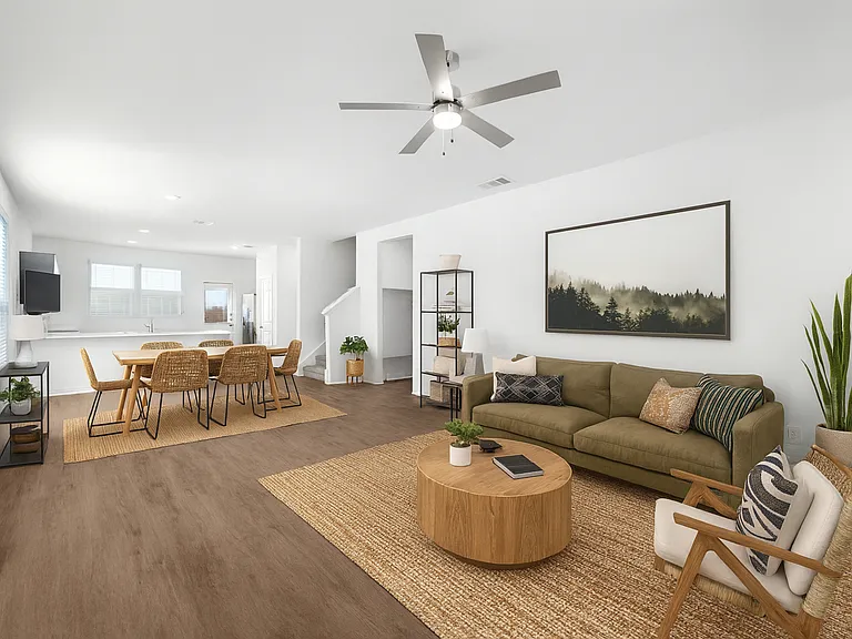 313 Woodlands Blvd — Photo 4