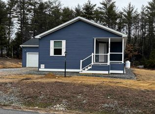 24 Diamondback Dr, Rochester, NH 03868