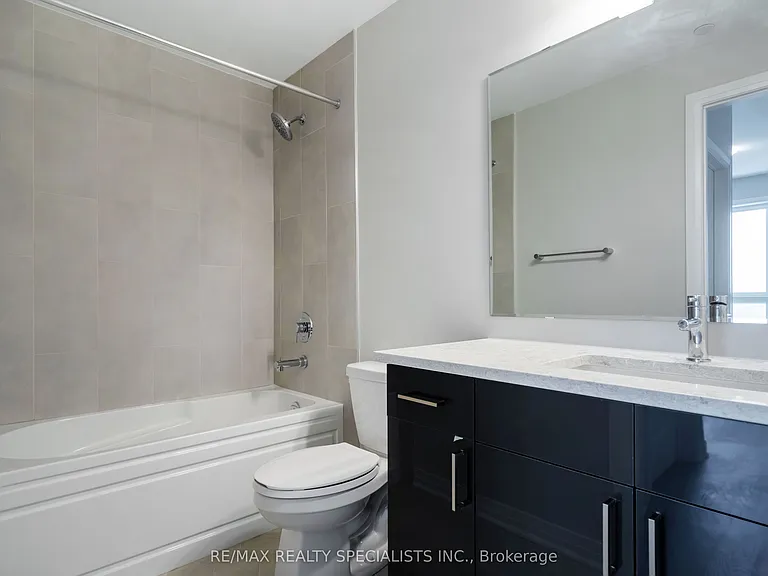 470 Gordon Krantz Ave #415 — Photo 24