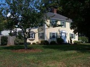 97 Shawsheen Rd, Andover, MA 01810