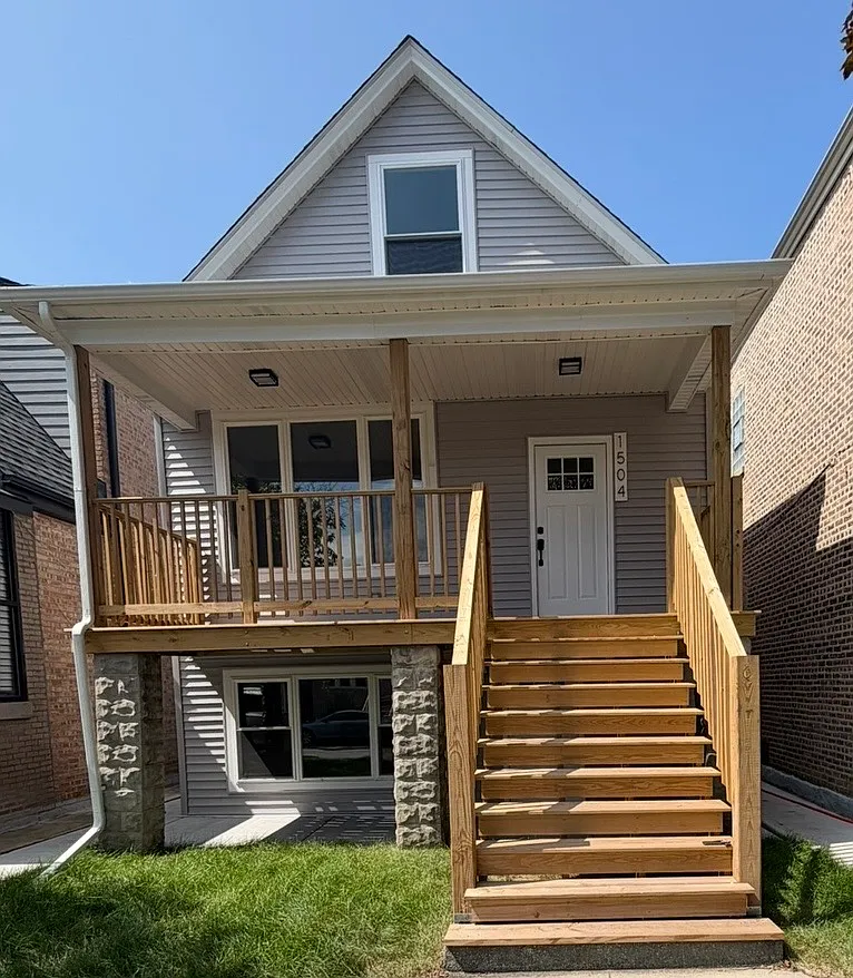 2 bed, $2,100 — Photo 1