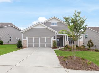 105 Maple Leaf Rd, Sharpsburg, GA 30277