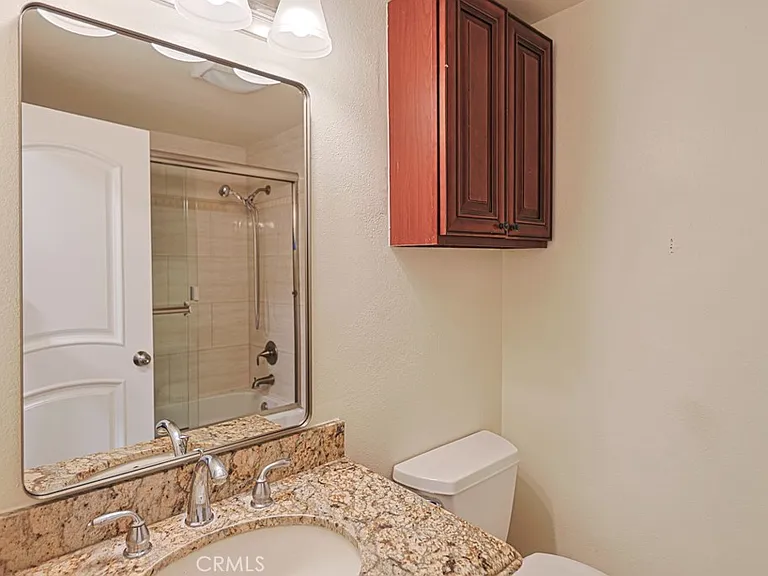 11851 Wisteria Ave — Photo 25