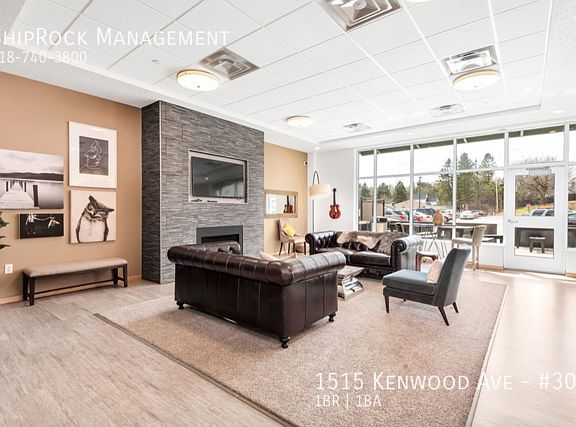 2nd image of 1515 Kenwood Ave #308