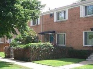 2311 W Birchwood Ave, Chicago, IL 60645