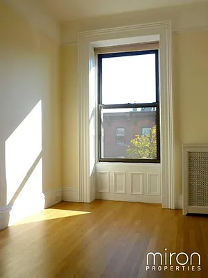 Rented by Miron Properties | media 19