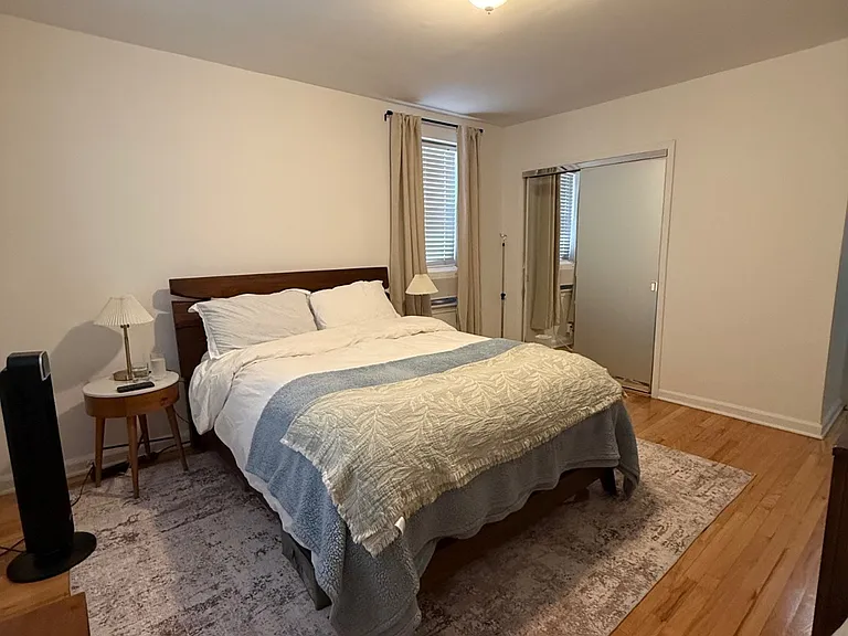 2090 Barnes Ave #3E — Photo 12