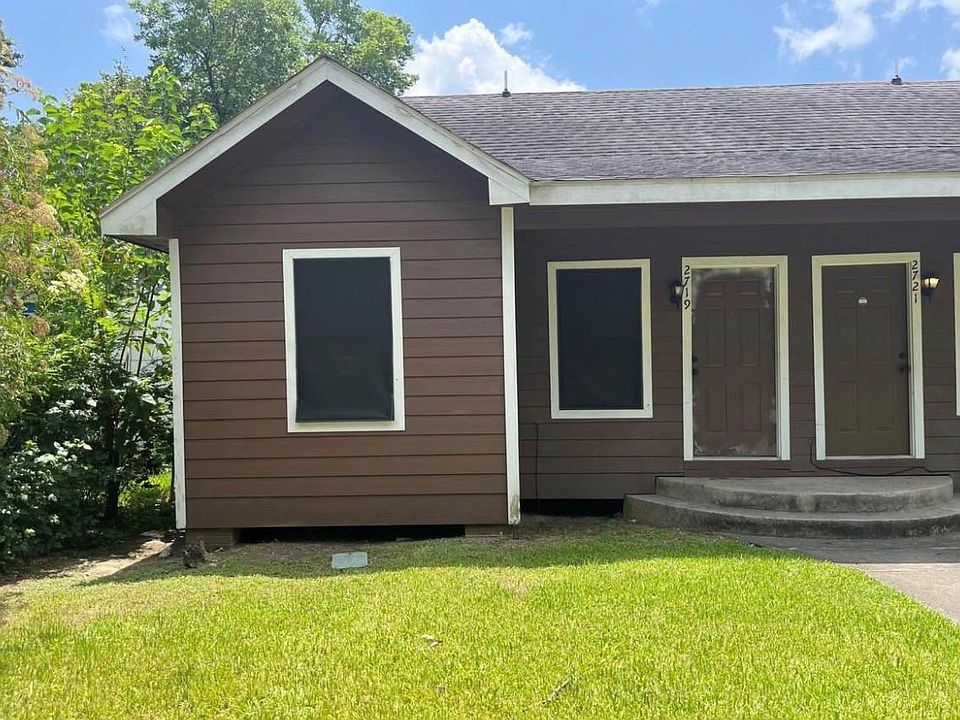 1st image of 2719 Virginia St