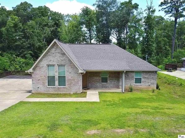 1706 Wade Dr, Ruston, LA 71270