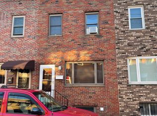 2548 S Warnock St, Philadelphia, PA 19148