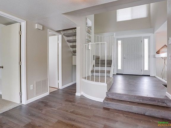 5th image of 7460 Margerum Ave