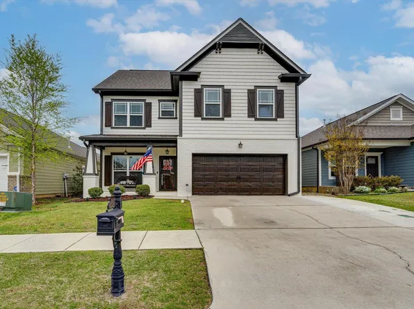 8531 Red Deer Ln, Ooltewah, TN 37363