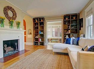 102 Dexterdale Rd, Providence, RI 02906