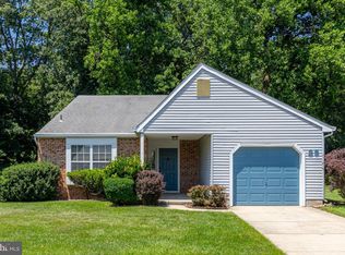 35 Pinecrest Dr, Deptford, NJ 08096