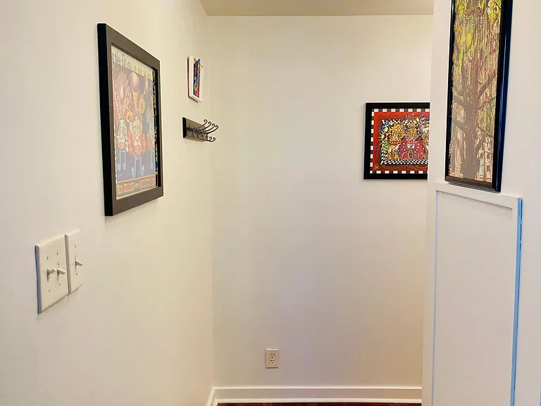 1224 Saint Charles Ave #200 — Photo 6