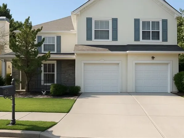 1366 Brookhaven Village Cir, Atlanta, GA 30319