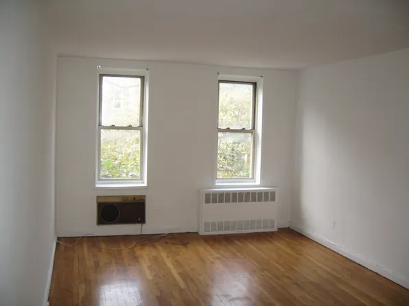 2701 Ocean Avenue image 1 of 5