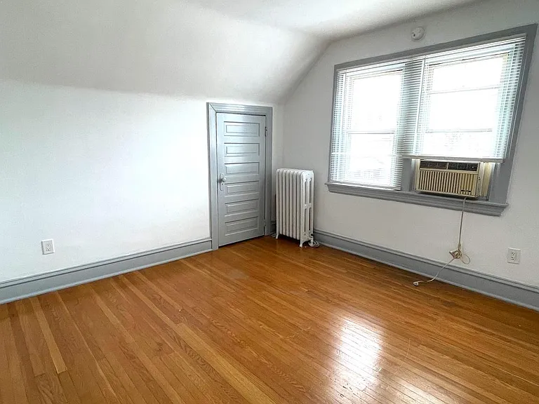 215 S Easton Rd #3 — Photo 12