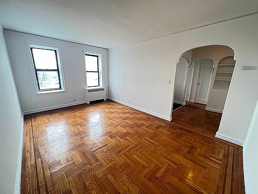 3rd image of 3451 Giles Pl #E3