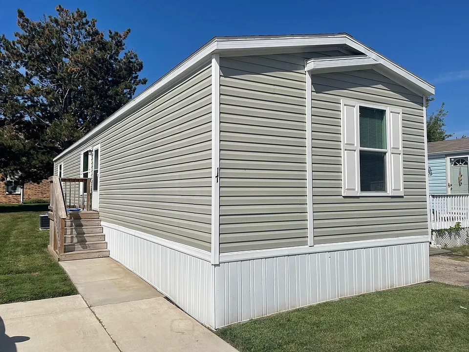 17 N Elm Street Site #17