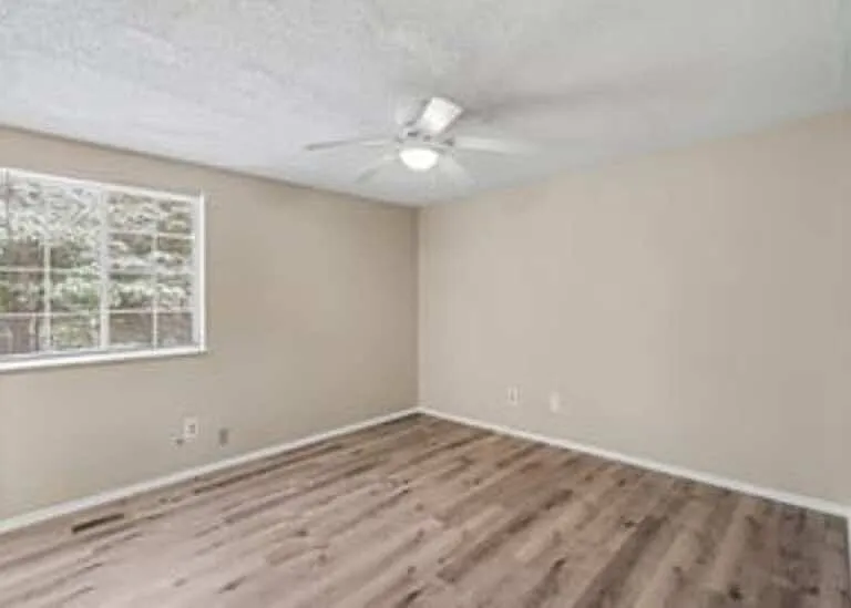 6201 Turtle Neck Ln — Photo 10