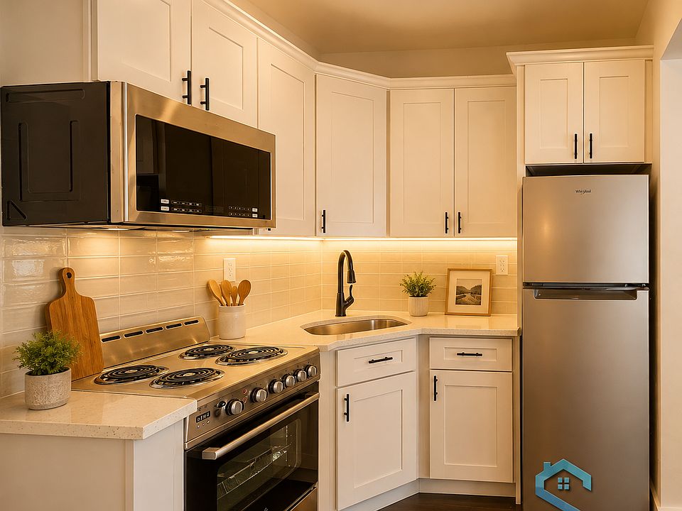 2nd image of 239 E 28th St #2L